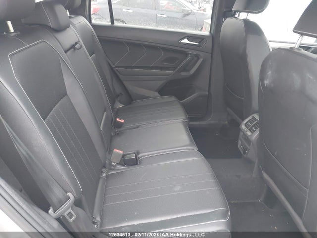 3VV8B7AX4RM114662 Volkswagen Tiguan