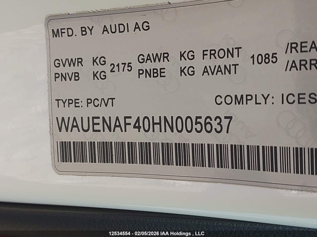 WAUENAF40HN005637 Audi A4 Premium Plus