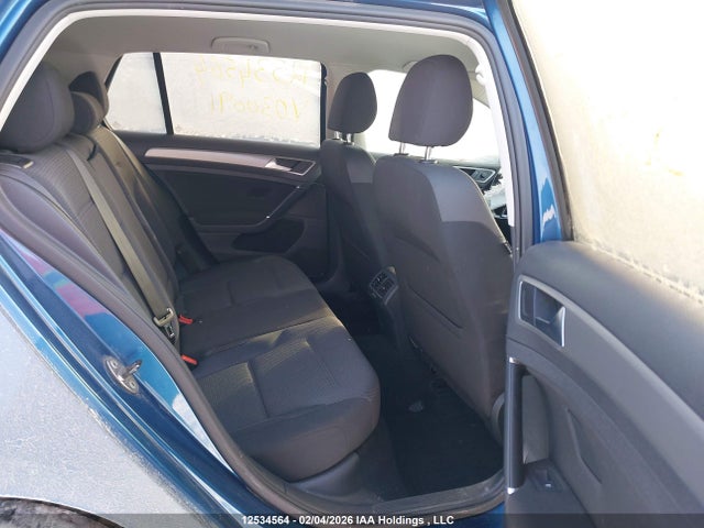 3VW217AU6GM030091 Volkswagen Golf