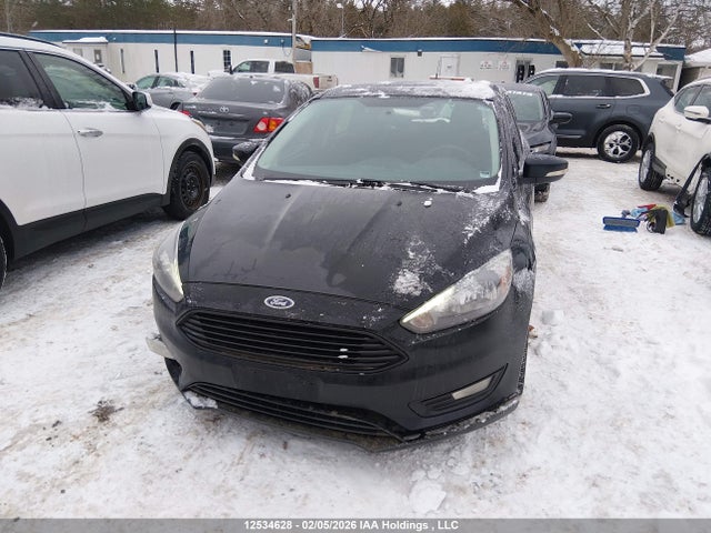 1FADP3M2XJL248238 Ford FOCUS SEL