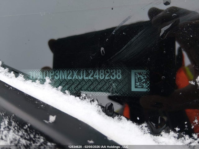 1FADP3M2XJL248238 Ford FOCUS SEL
