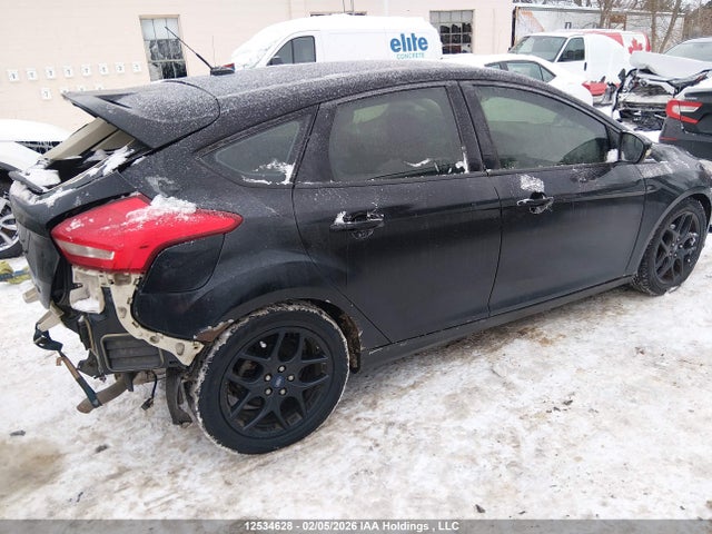 1FADP3M2XJL248238 Ford FOCUS SEL