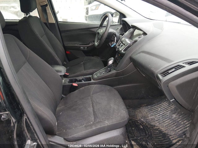 1FADP3M2XJL248238 Ford FOCUS SEL
