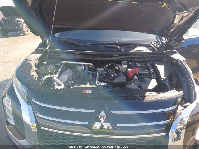 JA4J4UA80SZ626368 Mitsubishi Outlander Es