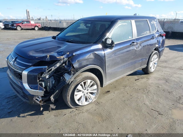 JA4J4UA80SZ626368 Mitsubishi Outlander Es