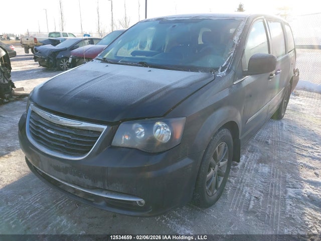 12534659 :رقم المزاد ، 2C4RC1HG0FR714568 vin ، 2015 Chrysler Town & Country S مزاد بيع