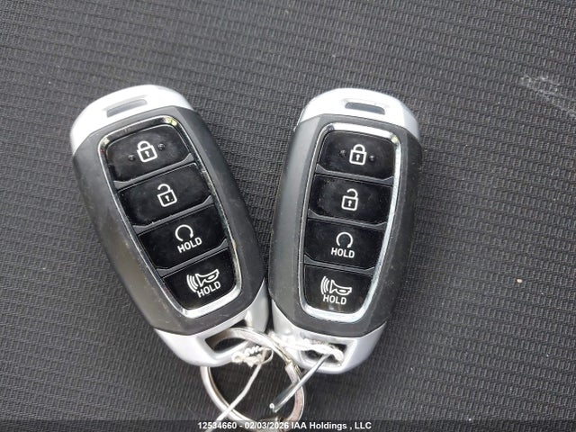 12534660 :رقم المزاد ، KMHRC8A31PU216976 vin ، 2023 Hyundai Venue Preferred With Two-tone Body Colour مزاد بيع