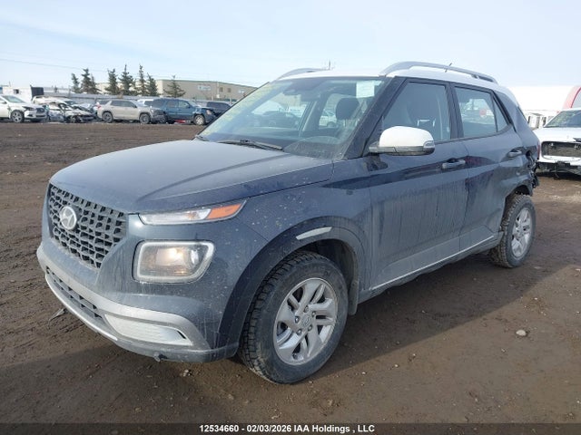 12534660 :رقم المزاد ، KMHRC8A31PU216976 vin ، 2023 Hyundai Venue Preferred With Two-tone Body Colour مزاد بيع