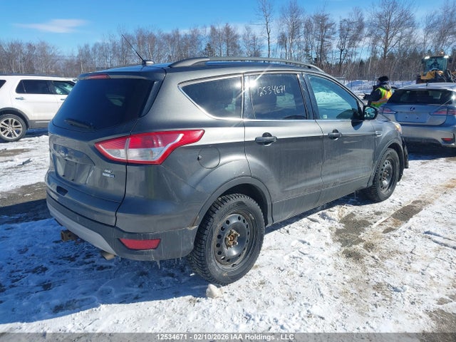 1FMCU9G95GUA41023 Ford ESCAPE SE