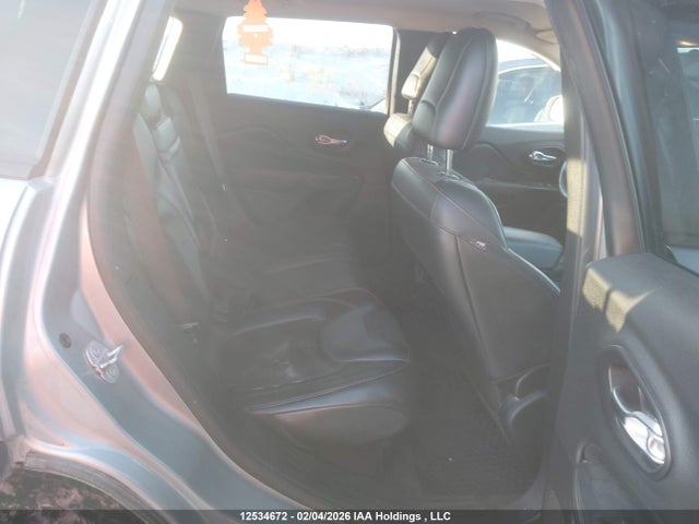 Продаж на аукціоні авто 2016 Jeep Cherokee Trailhawk, vin: 1C4PJMBS2GW192577, номер лоту: 12534672