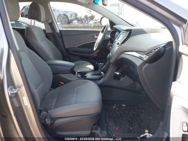 12534674 :رقم المزاد ، 5XYZT3LB7HG412936 vin ، 2017 Hyundai Santa Fe Sport مزاد بيع