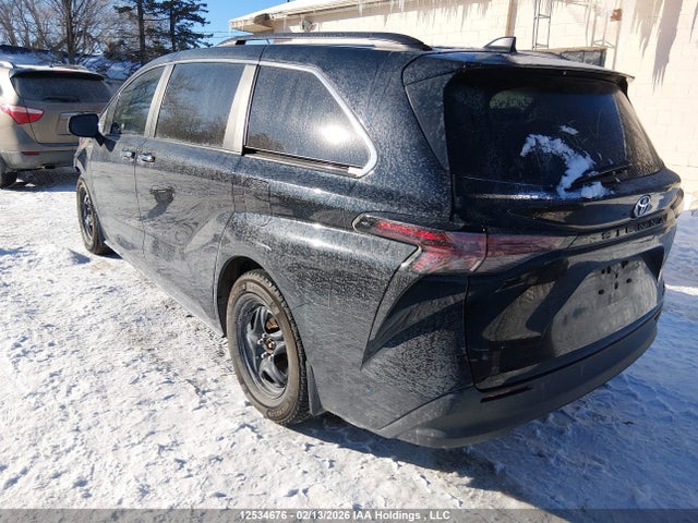 5TDGRKEC4RS201087 Toyota Sienna Xle 8-passenger