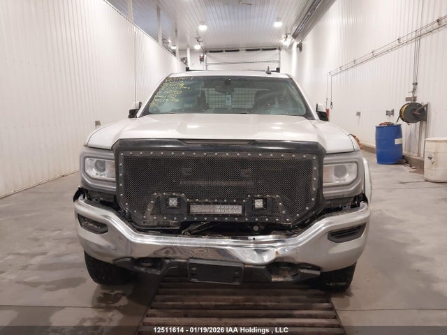 1GTV2MEC3JZ288278 GMC Sierra 1500 Sle