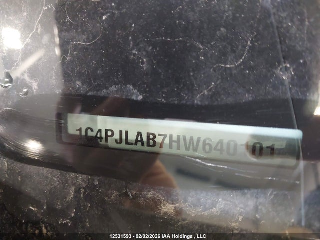 1C4PJLAB7HW640101 Jeep Cherokee Sport