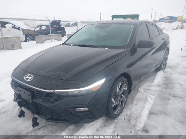 2025 Hyundai Elantra Preferred With Tech Package მანქანა იყიდება აუქციონზე, vin: KMHLM4DG5SU050366, აუქციონის ნომერი: 12534716