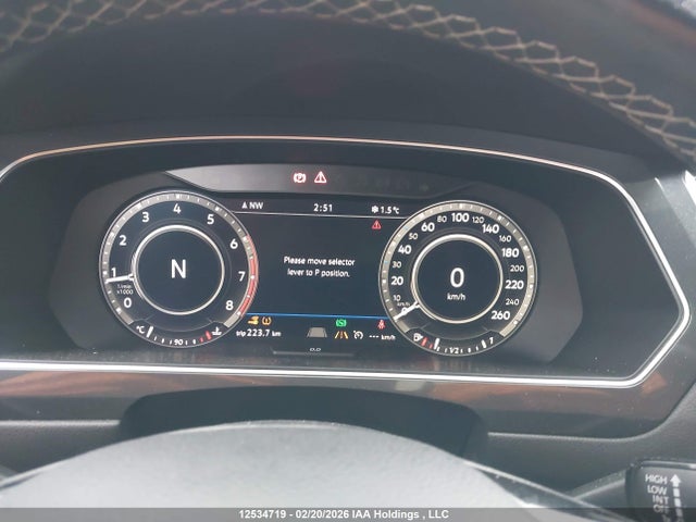 3VV4B7AX4JM162178 Volkswagen Tiguan Sel Premium