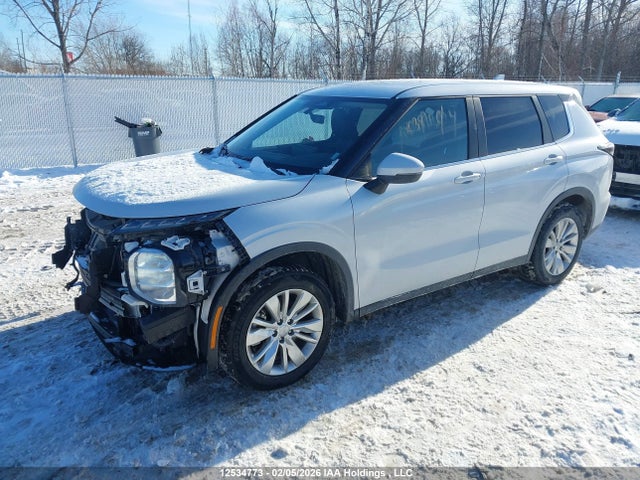 JA4J4UA84SZ626020 Mitsubishi Outlander Es