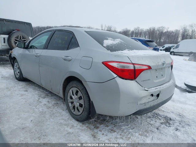12534798 :رقم المزاد ، 2T1BURHE9FC447412 vin ، 2015 Toyota Corolla مزاد بيع