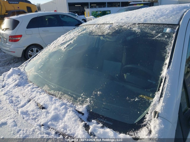 JTDKDTB39F1586576 Toyota PRIUS C