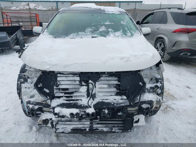 12534818 :رقم المزاد ، 2FMPK4K99GBC26764 vin ، 2016 Ford Edge Titanium مزاد بيع