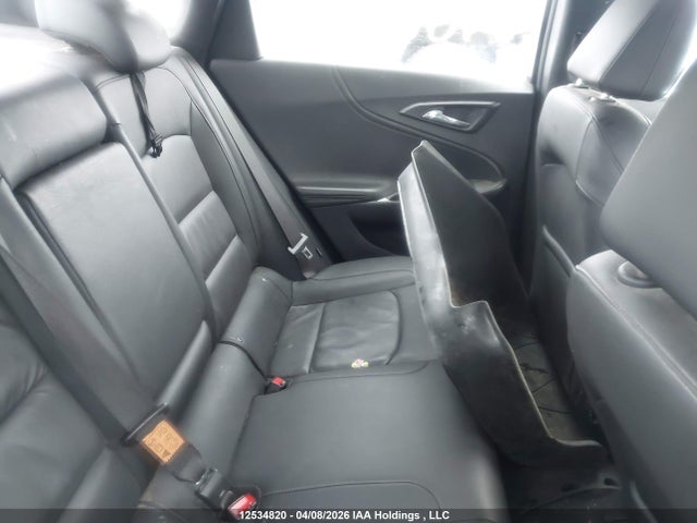1G1ZD5ST4NF198207 Chevrolet MALIBU LT