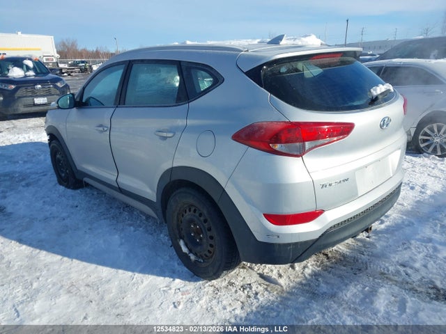 KM8J33A40JU630752 Hyundai Tucson Limited/sport And Eco/se