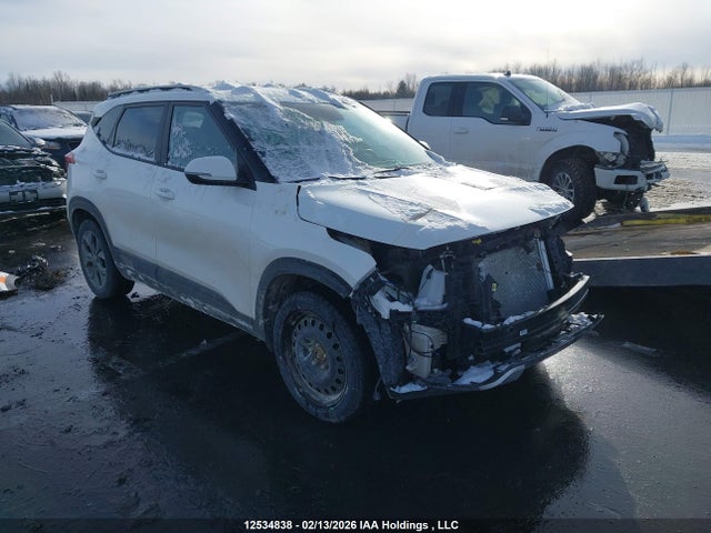 KNDEP2AA4R7554442 KIA Seltos Lx