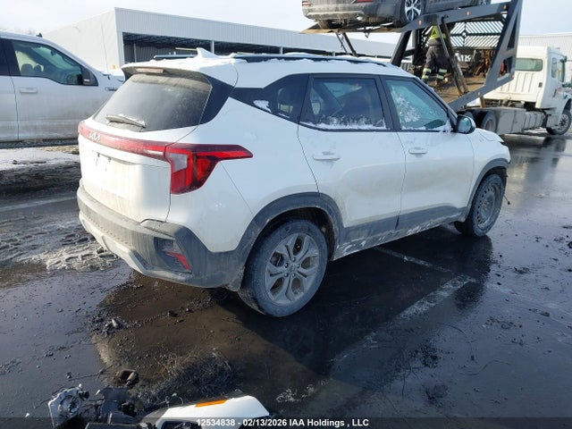 KNDEP2AA4R7554442 KIA Seltos Lx