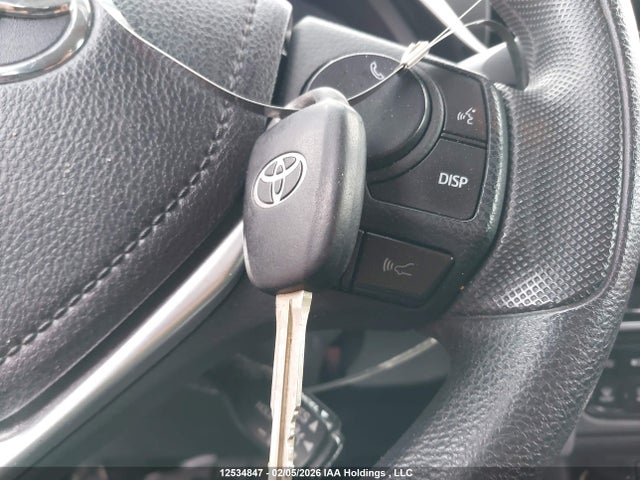 2T1BURHE7KC245730 Toyota COROLLA LE