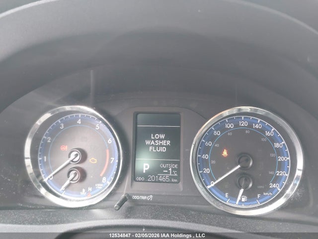 2T1BURHE7KC245730 Toyota COROLLA LE