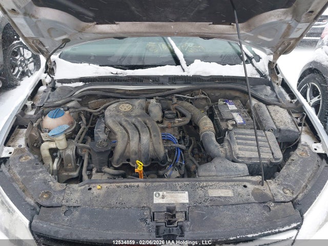 3VWDK7AJ5EM393023 Volkswagen Jetta 2.0l Comfortline