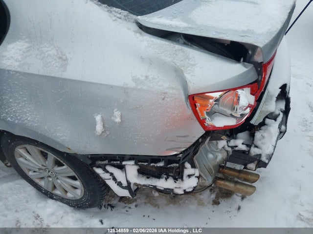 3VWDK7AJ5EM393023 Volkswagen Jetta 2.0l Comfortline