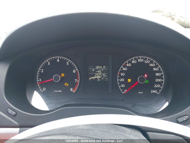 3VWDK7AJ5EM393023 Volkswagen Jetta 2.0l Comfortline