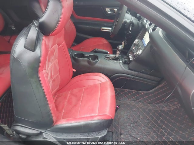12534865 :رقم المزاد ، 1FATP8UH5L5160587 vin ، 2020 Ford Mustang Convertible مزاد بيع