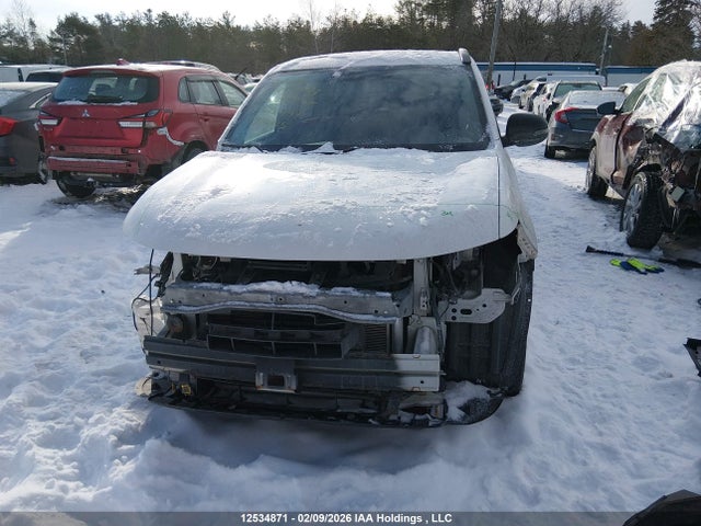 JA4JZ3AX7LZ613444 Mitsubishi Outlander