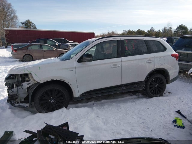 JA4JZ3AX7LZ613444 Mitsubishi Outlander