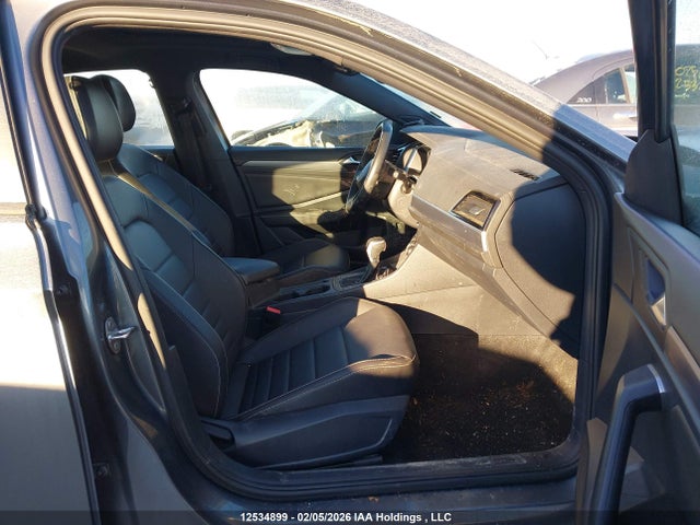3VWSM7BU0RM061801 Volkswagen Jetta Comfortline