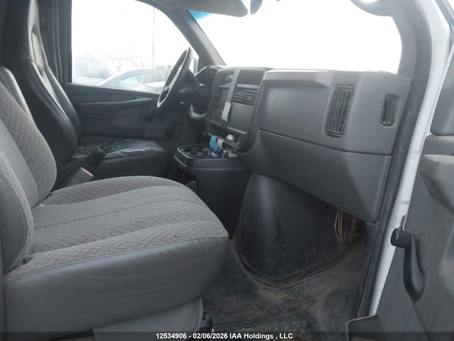 12534906 :رقم المزاد ، 1GCGG25V771169785 vin ، 2007 Chevrolet Express G2500 مزاد بيع