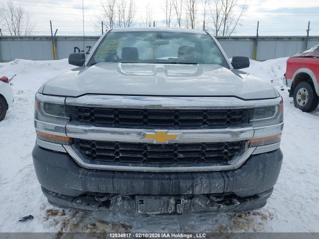 1GCNKNEC2JZ230975 Chevrolet Silverado 1500
