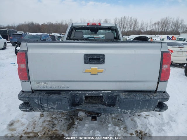 1GCNKNEC2JZ230975 Chevrolet Silverado 1500