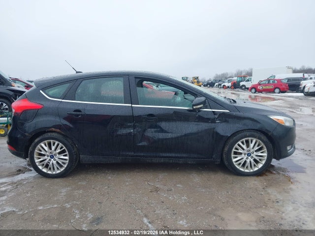 1FADP3N22GL333887 Ford Focus Titanium