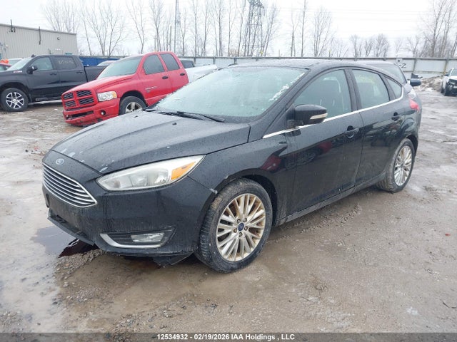 1FADP3N22GL333887 Ford Focus Titanium