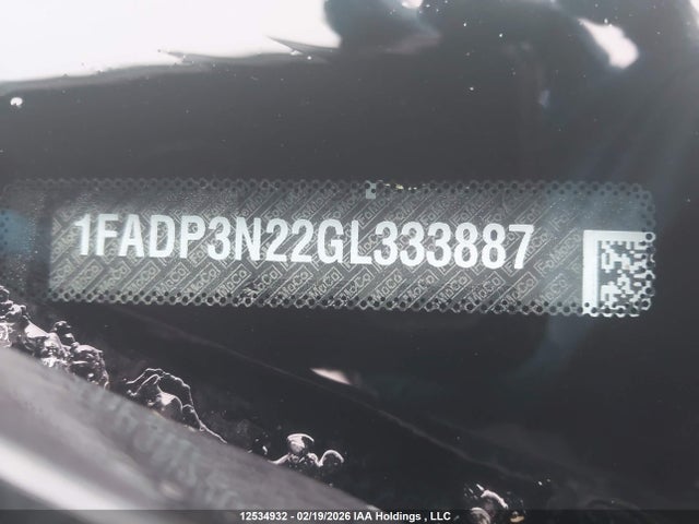 1FADP3N22GL333887 Ford Focus Titanium