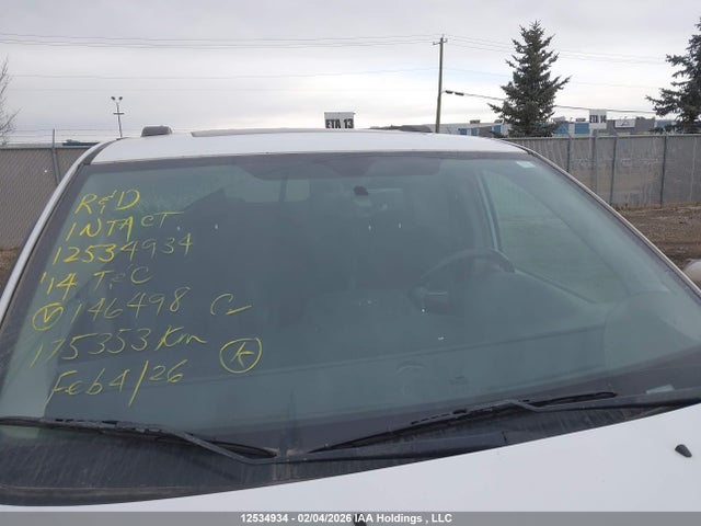 2C4RC1GG2ER146498 Chrysler Town &amp; Country Limited