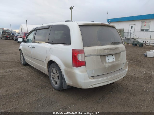 2C4RC1GG2ER146498 Chrysler Town &amp; Country Limited