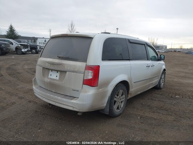2C4RC1GG2ER146498 Chrysler Town &amp; Country Limited