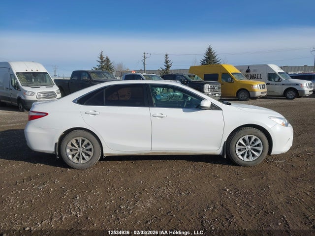 4T1BF1FK8HU644349 Toyota Camry Le/xle/se/xse