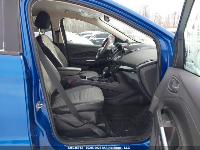 1FMCU9G9XHUA66257 Ford ESCAPE SE