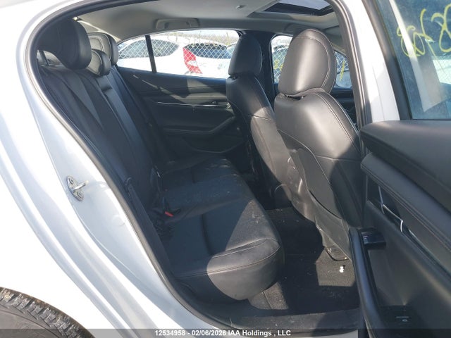 JM1BPACL2K1128723 Mazda MAZDA3
