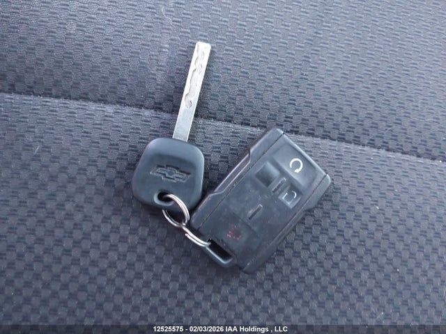 3GCUKREC8JG437826 Chevrolet Silverado 1500 2lt